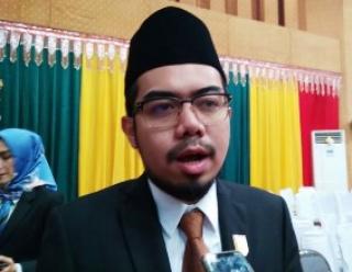 Penunjukan Idrus Sebagai Plt Sekretaris DPRD Kota Pekanbaru Menuai Ragam Reaksi Dari Wakil Rakyat